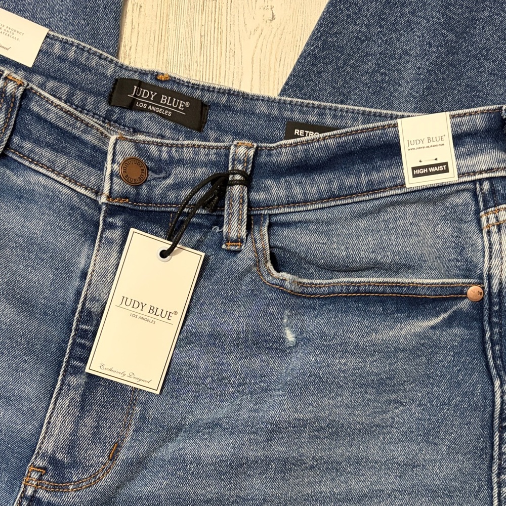 Judy Blue Indigo Rush High Rise Wide Leg Distressed Jeans Size 16W - Picture 9 of 16